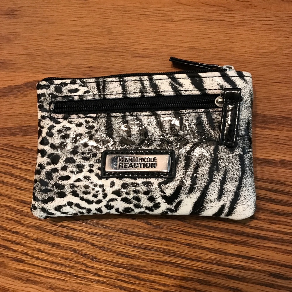 ❌Kenneth Cole Zebra Print Coin Purse❌
